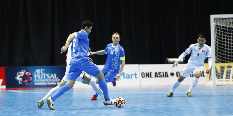 Đội tuyển Futsal VN trở về sau tập huấn tại Tây Ban Nha